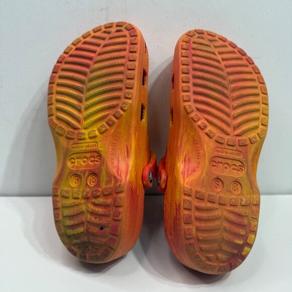 Crocs Classic Orange Tie-Dye Clogs Womens Size 8 / Mens Size 6 - Picture 6 of 8